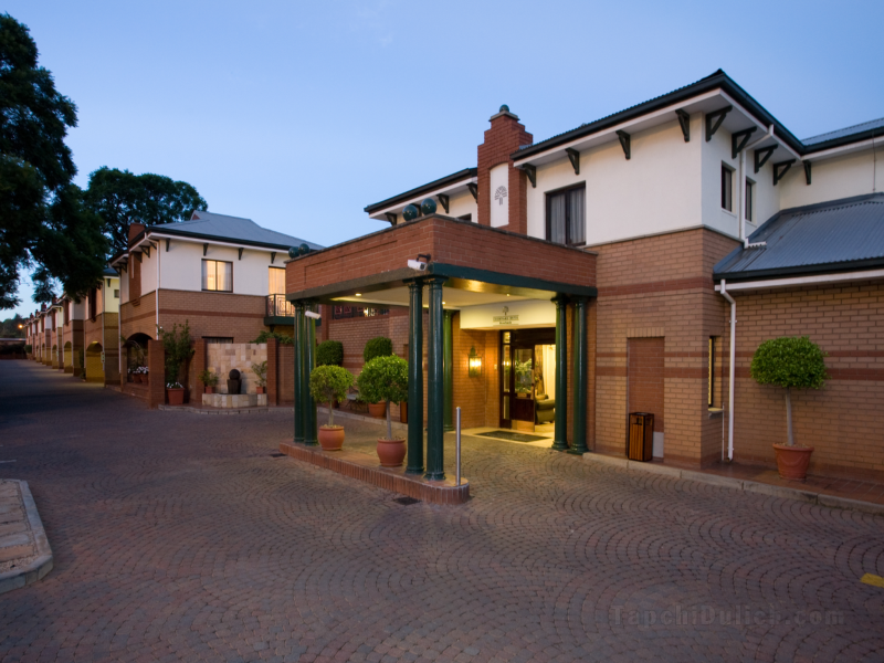 Khách sạn Courtyard Rosebank Johannesburg