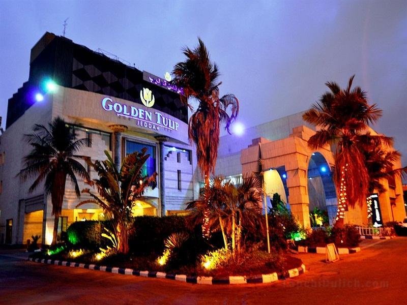 Khách sạn Golden Tulip Jeddah