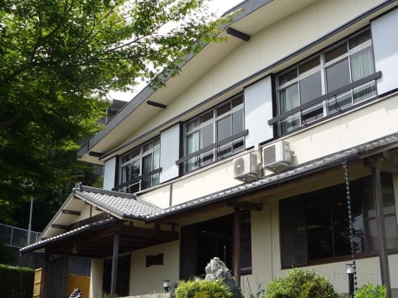 Khách sạn Toba Ohamaso