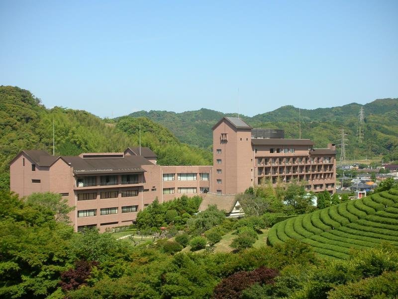 Khách sạn Takeo Century