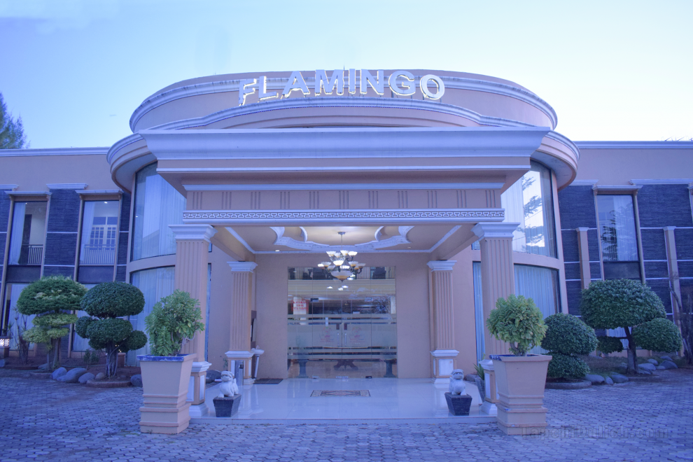 Khách sạn Flamingo