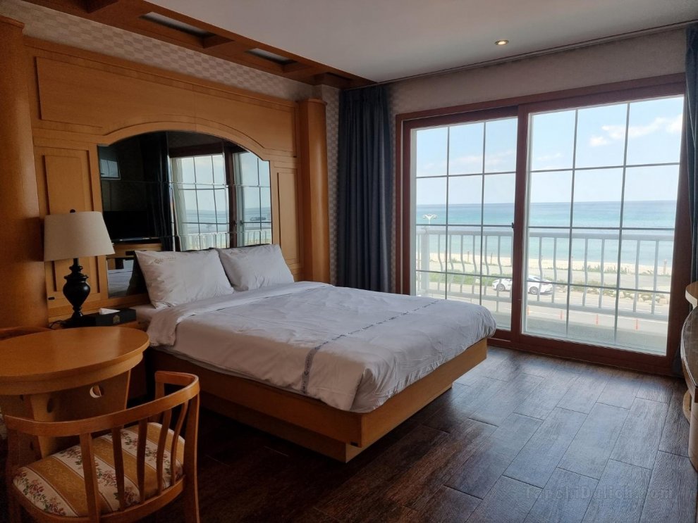 Khách sạn Benikea Mountain & Ocean Yangyang
