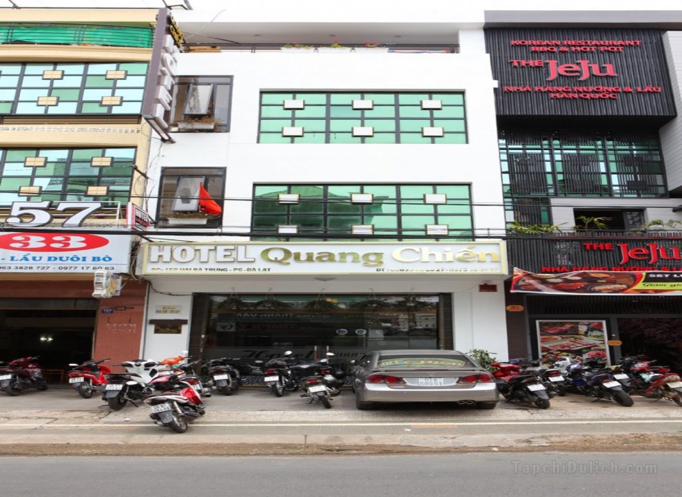 Khách sạn Quang Chien