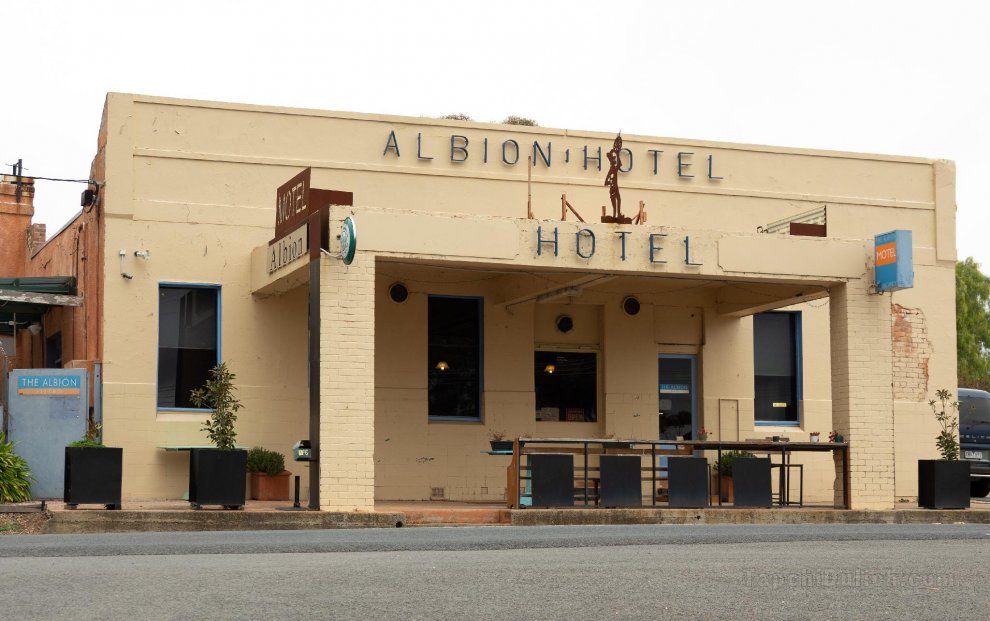 Albion hotel and motel Castlemaine