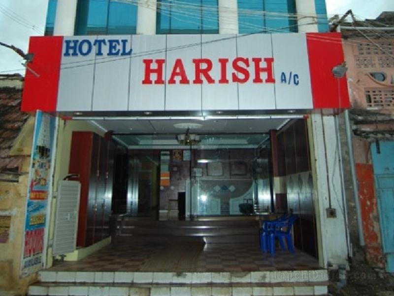 Khách sạn Harish