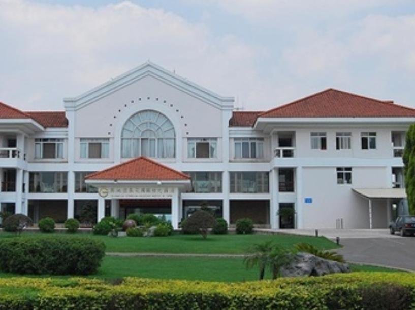 Khách sạn Kunming Dianchi Garden & Spa
