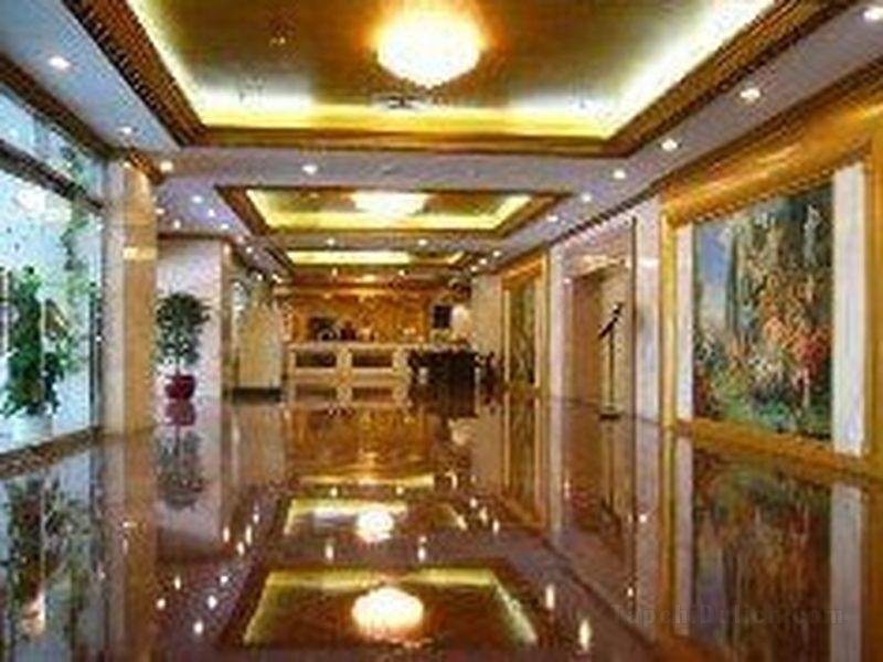 Khách sạn Qingdao Donghai