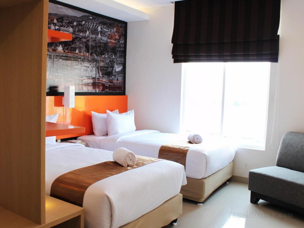 Khách sạn Bliss Soetta Semarang