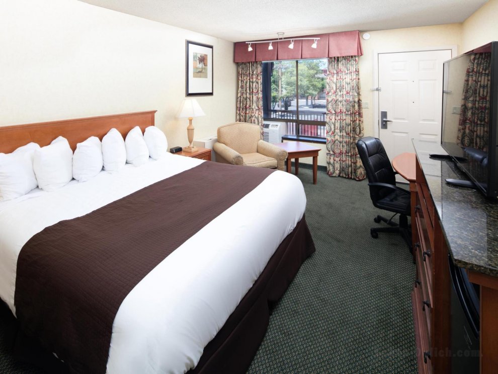 Red Lion Inn and Suites Missoula
