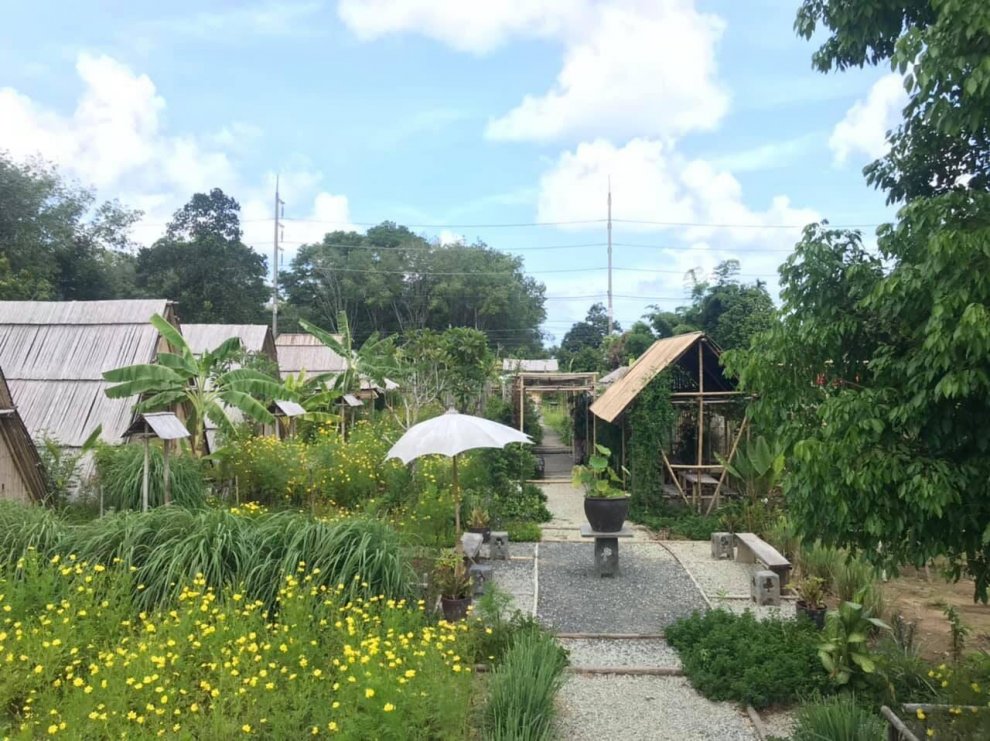 baibai at thaimuang farmstay-bamboo cottage 3