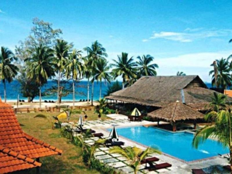 D'Coconut Island Resort