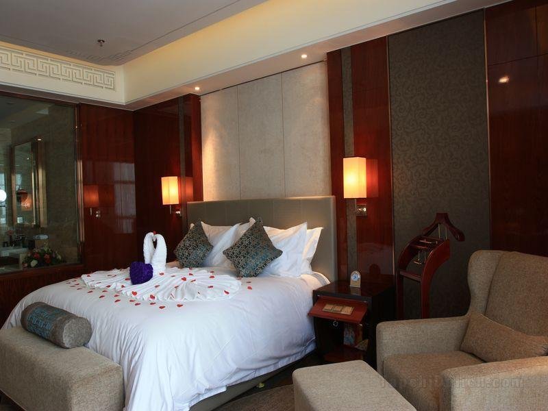 Khách sạn Xining Sapphire