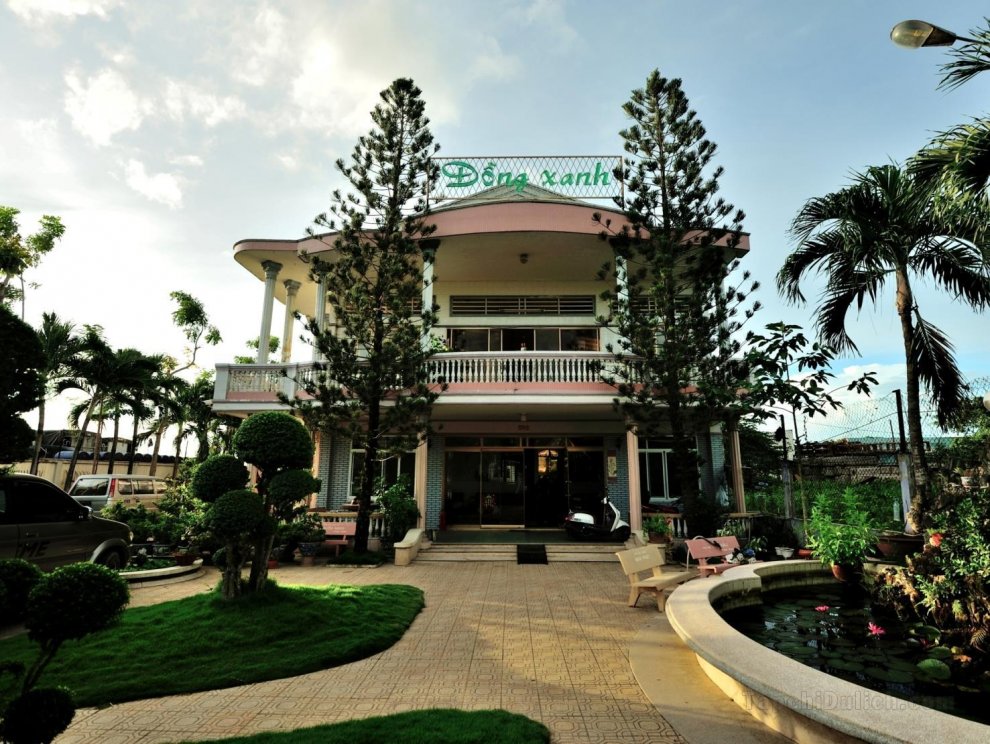Khách sạn Dong Xanh
