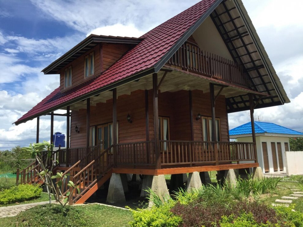 Khách sạn Pelangi Lake Resort and Belitung