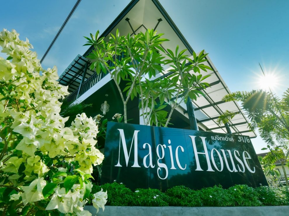 Magic House Resort
