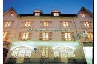 Khách sạn au Grand Saint Jean