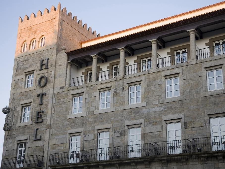Khách sạn Compostela