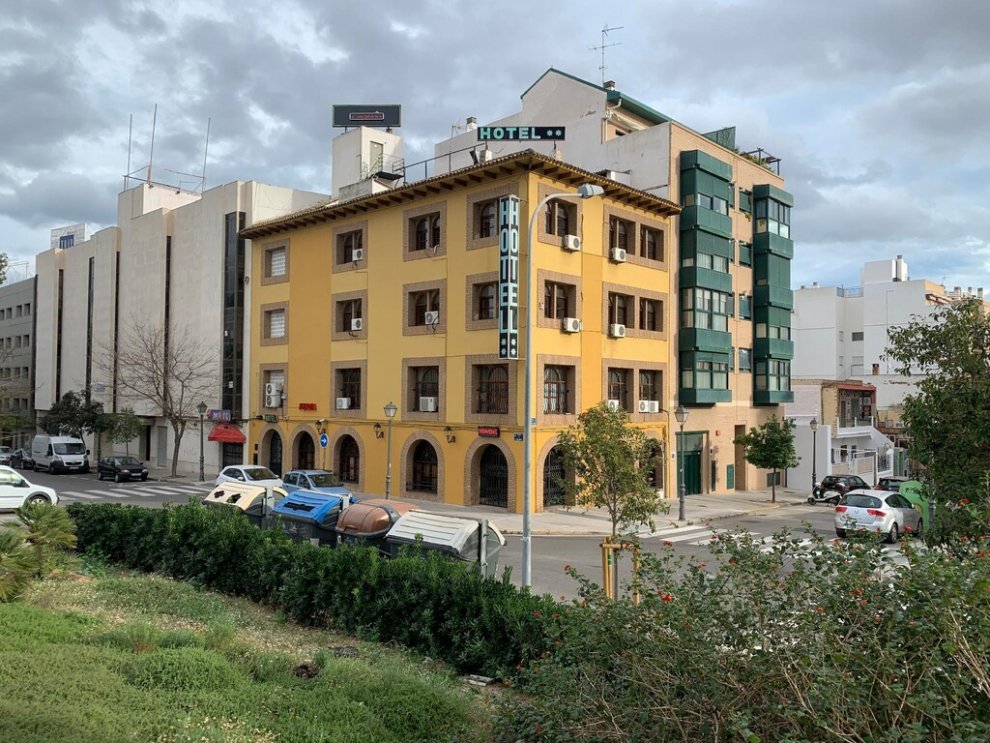 Khách sạn Sundos Feria Valencia