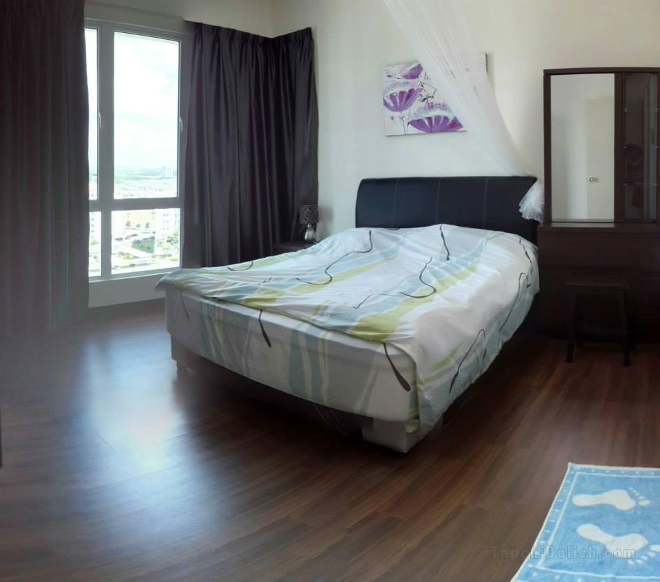 Sandakan Holiday Apartment @ Sri Utama Condominium