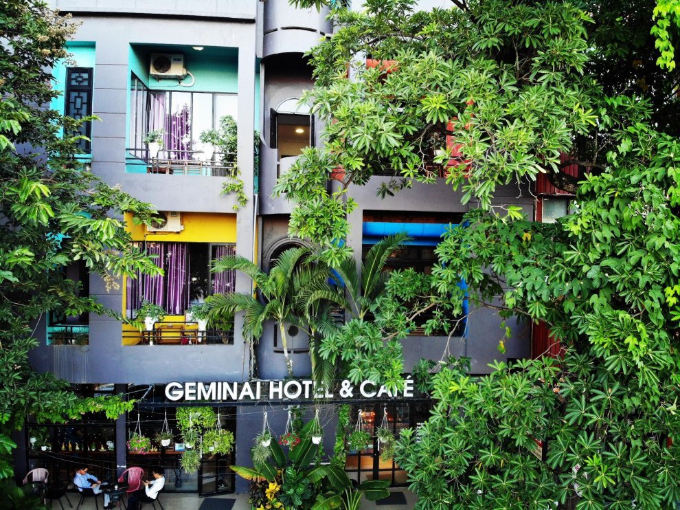 Khách sạn Geminai And Cafe