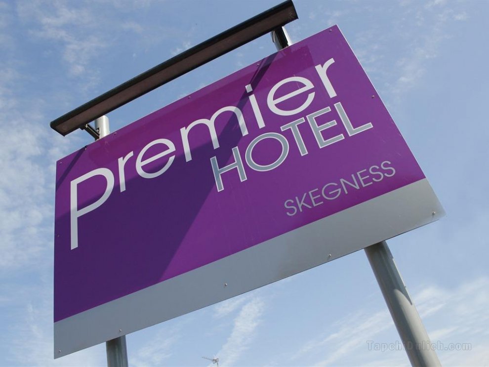 Khách sạn The Premier
