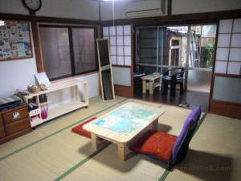 Fukui Guesthouse Lounge Taki