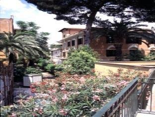 Khách sạn Villa Morgagni