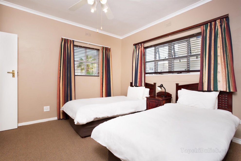 Khách sạn Best Western Cape Suites
