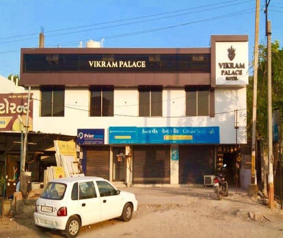 Khách sạn Vikram Palace
