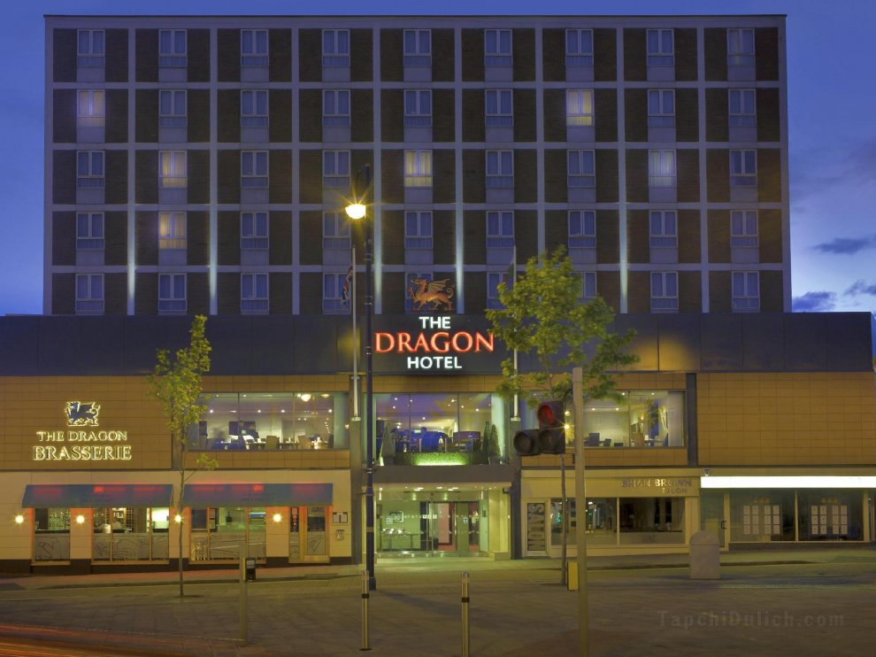 Khách sạn The Dragon