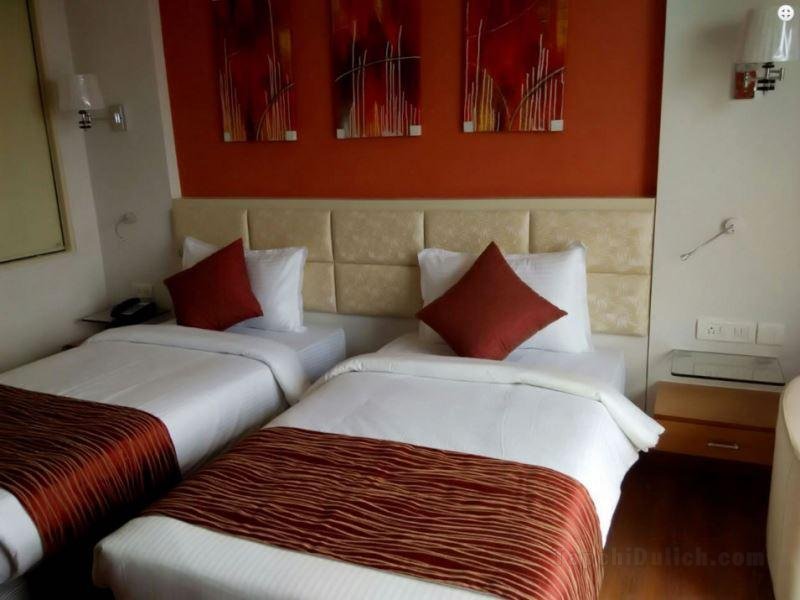 Maha Bodhi Hotel Resort & Convention Centre