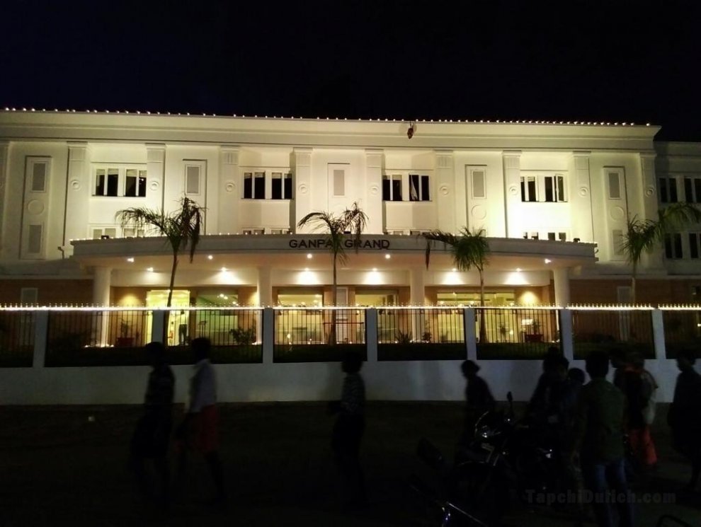 Khách sạn Ganpat Grand Palani