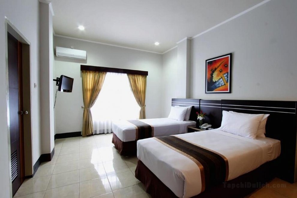 Maktal Hotel Mataram