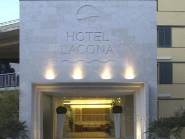 Khách sạn Club Lacona