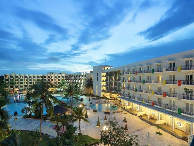 HARRIS Resort Batam Waterfront