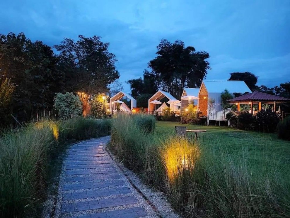 Phu terrace view cafe'& resort