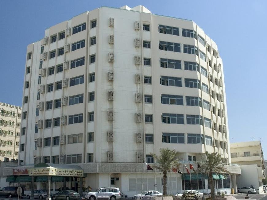 Khách sạn Al Muntazah Plaza