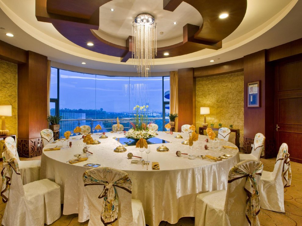 Khách sạn Best Western Premier Ocean Yiwu