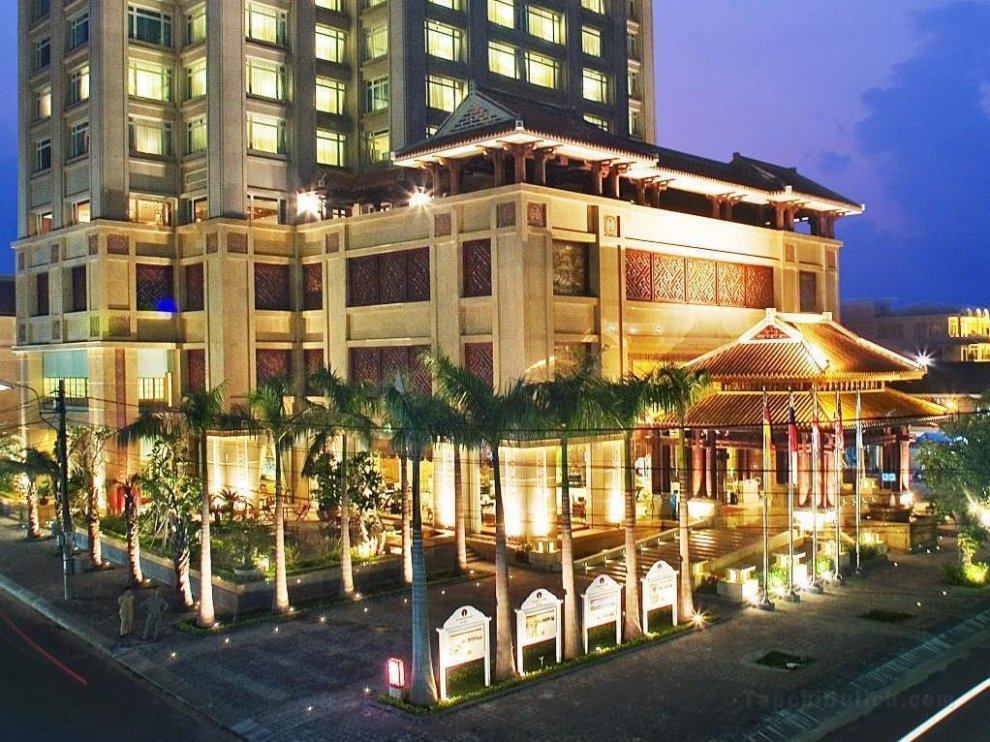 Khách sạn Imperial Hue
