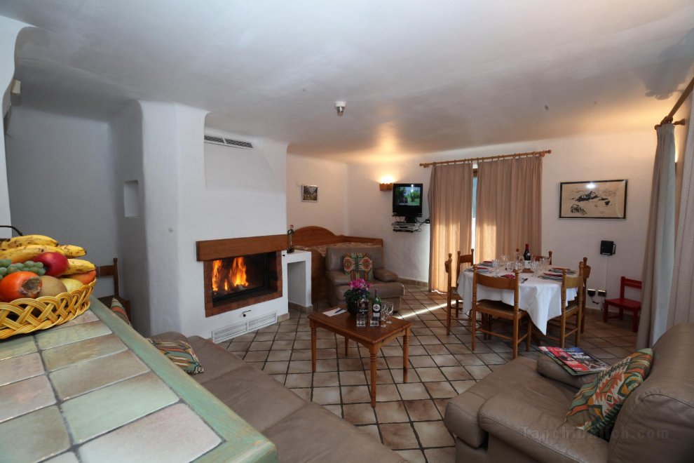 Big apartment for 67 people in heart of Champagny-en-vanoise - Safran