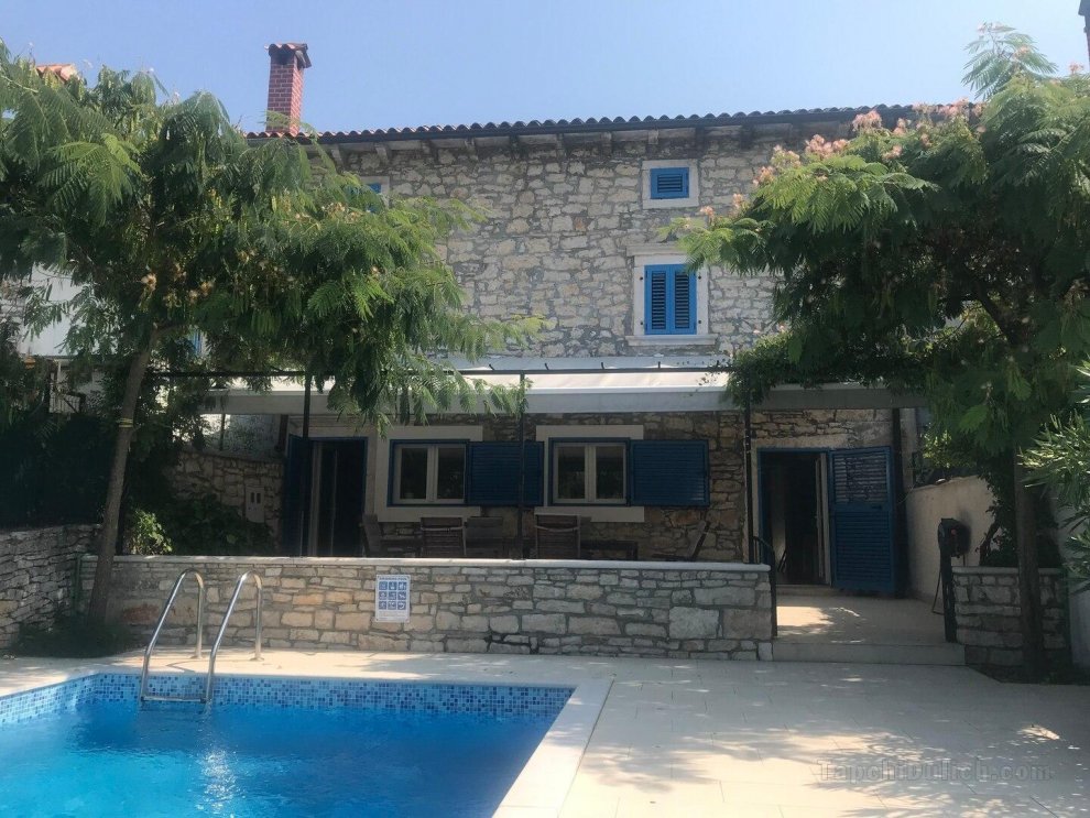 Beautiful Villa in Istria 'STONE HOUSE'