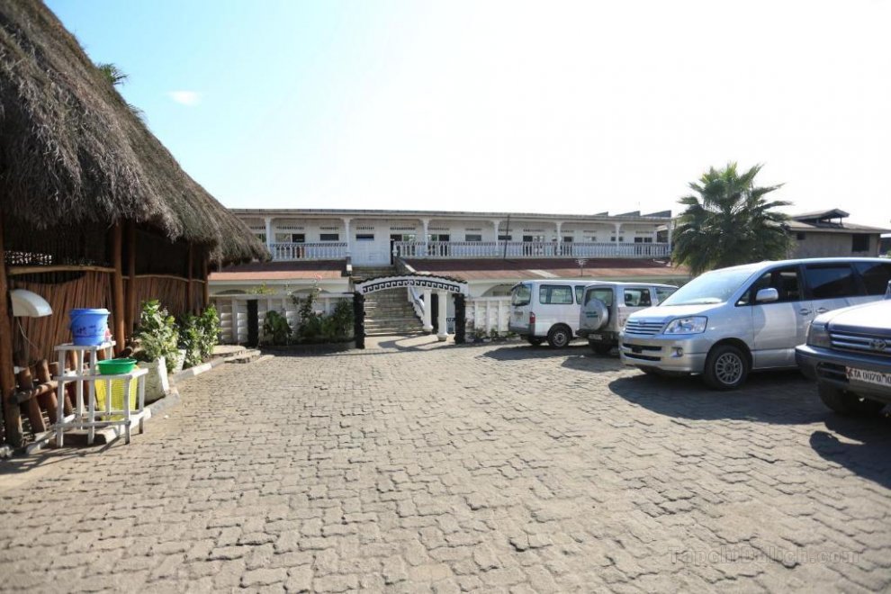 Khách sạn la Versailles Goma