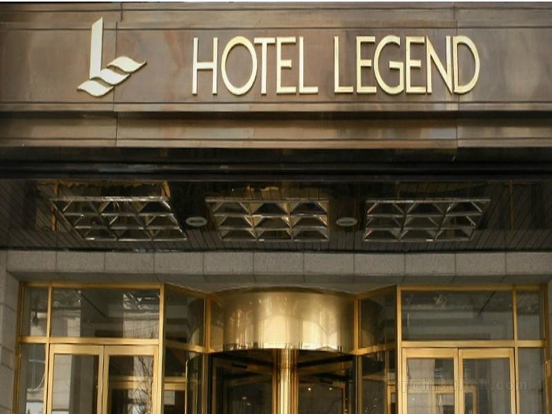 Khách sạn Legend
