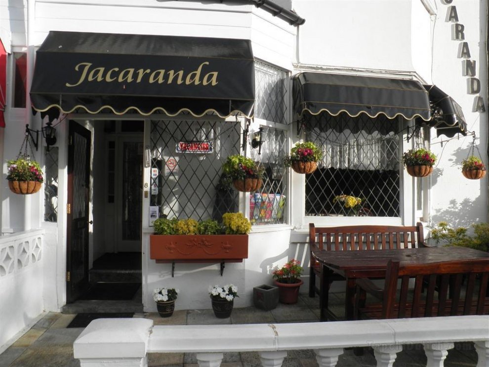 Khách sạn The Jacaranda