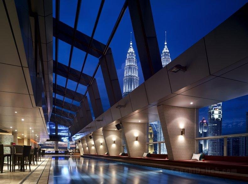 Khách sạn Traders Kuala Lumpur