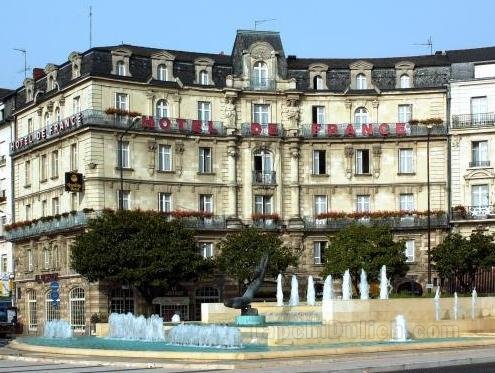 Khách sạn De France