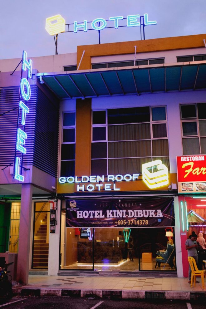 Khách sạn Golden Roof Seri Iskandar