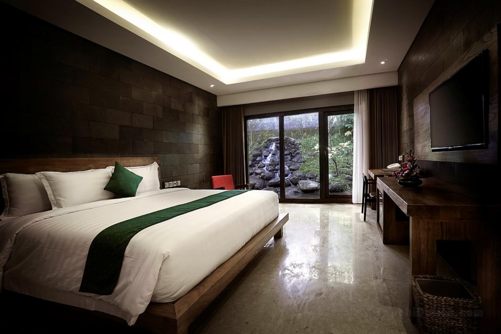 Khách sạn The Westlake & Resort Yogyakarta