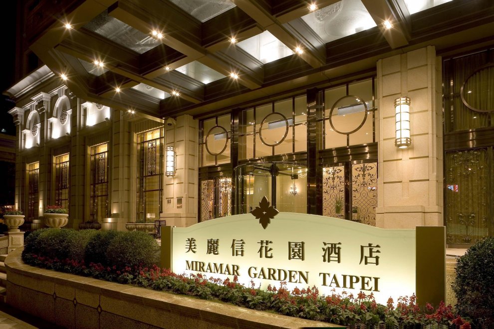 Khách sạn Miramar Garden