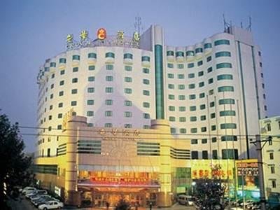 Wuhan Crown Hotel